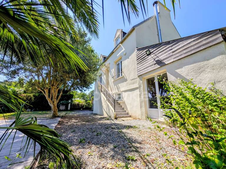 Le Douvez - Maison habitable sans travaux - 3 chambres - sous sol intégral et combles aménagés - GUIPAVAS (29) — photo 1