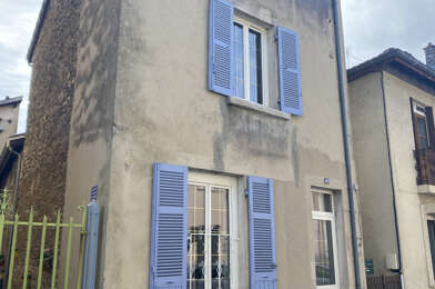 Maison 3 pièces 725 €