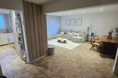 Appartement 5 pièces 2200 €
