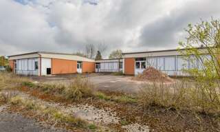 Immeuble  2710 m² à vendre à Bourg-Achard (27310)