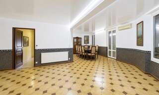 Maison 11 Pièces 282 m² à vendre à Montereau-Fault-Yonne (77130)