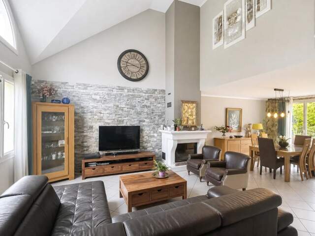 Maison spacieuse 7 pièces, 157 m² à Soisy — photo du bien