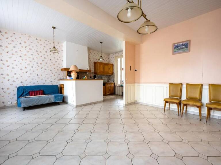 Maison ancienne 5 pièces avec grand terrain loué — photo 1
