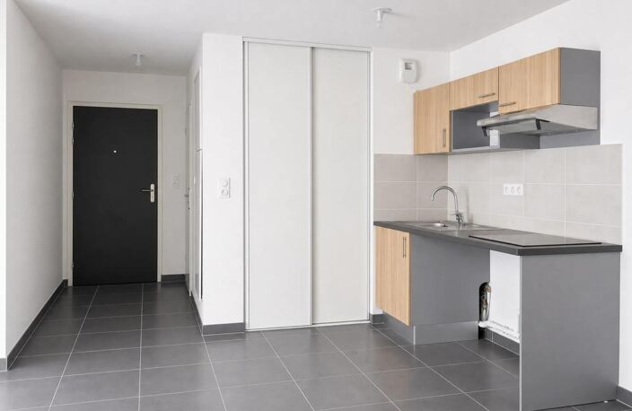 T3 neuf 64 m² avec balcon à Arpajon — photo 4