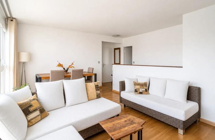 Appartement de 4 pièces 86 m² Nanterre Prefecture — photo 2
