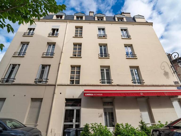 Appartement lumineux loué à Puteaux, 35 m² — photo 1