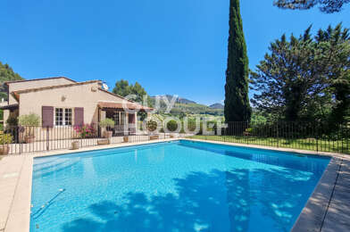 Maison 6 pièces 499000 €
