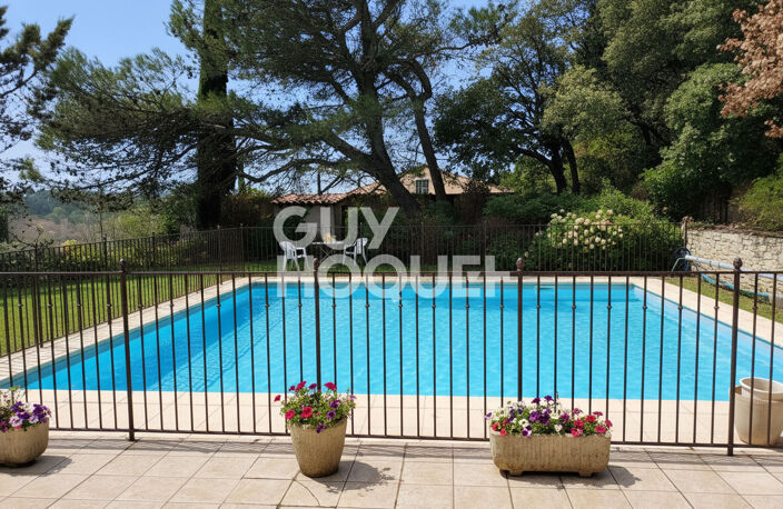 Maison BEAUMES-DE-VENISE - 200 m² habitables - R+1 - Piscine, Garage, Terrasse, Atelier — photo 2