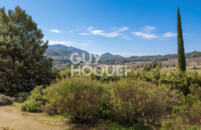 Maison BEAUMES-DE-VENISE - 200 m² habitables - R+1 - Piscine, Garage, Terrasse, Atelier — photo 4