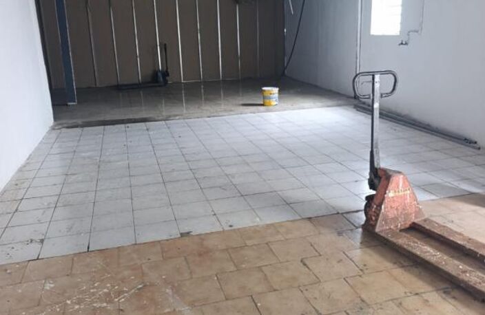 Local de 150 m2 à Saint Denis — photo 5