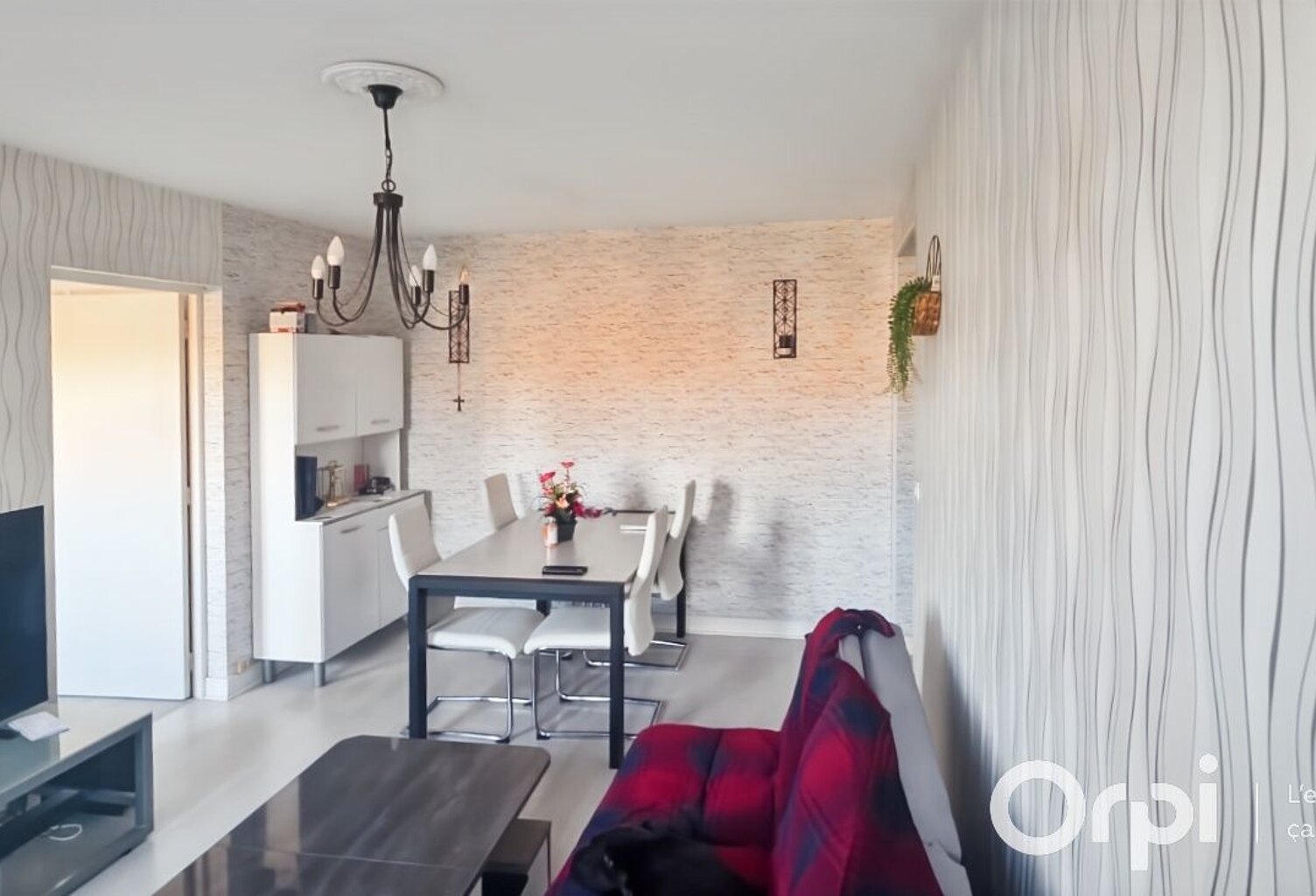Appartement À Vendre — photo 1