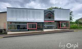 Maison 1 Pièce 300 m² à vendre à Saint-Éloy-les-Mines (63700)