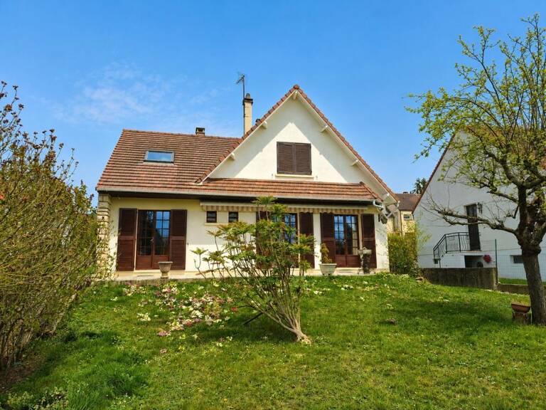 Maison À Vendre — photo 1