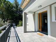 VILLA RENOVE  156M² 4/5CHAMBRES GARAGE 34M² TERRAIN 1000M² PISCINE JARDIN CLOS ET ARBORE — photo 4