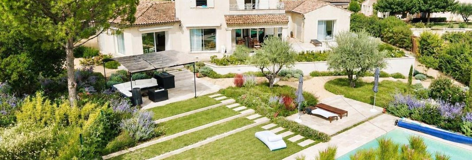 Maison 6 Pièces 230 m² à vendre à Vaison-la-Romaine (84110)