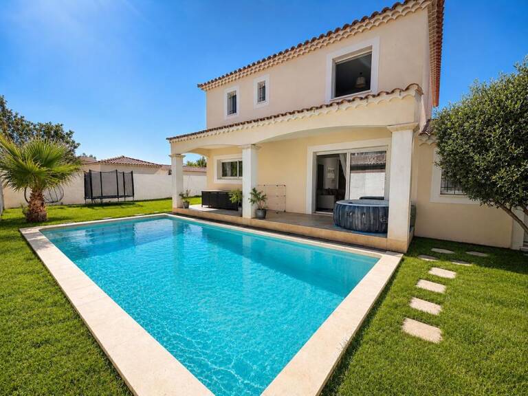 Montfavet – Maison moderne de 120m² avec 4 chambres, jardin, piscine et garage — photo 1