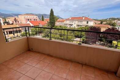 Appartement 3 pièces 850 €