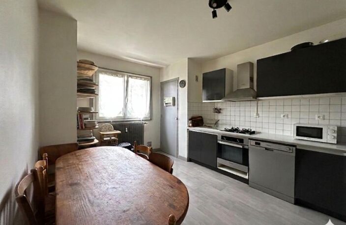 RUMILLY (74150) – SPACIEUX T2 AVEC BALCON ET ANNEXES — photo 5