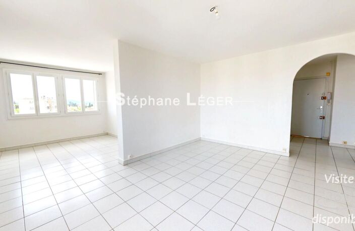 Appartement avec balcon - Montélimar 4 pièce(s) 82 m2 — photo 3