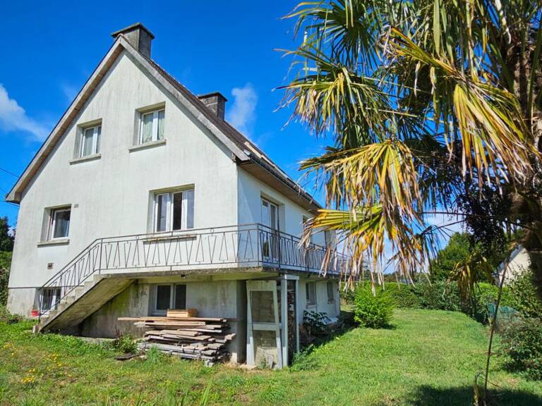 Maison à rénover avec terrain constructible — photo 1
