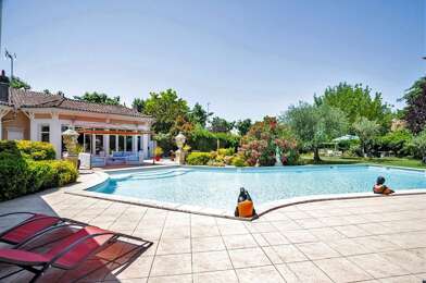 Maison 11 pièces 984000 €