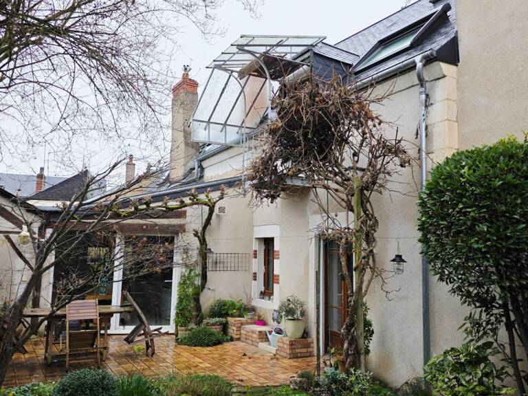 BOURGES MAISON 116M² 4 PIECES JARDIN GARAGE MARAIS — photo 1