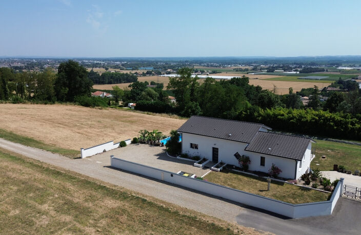 MAISON CONTEMPORAINE avec vue à 1 h de Bordeaux — photo 4