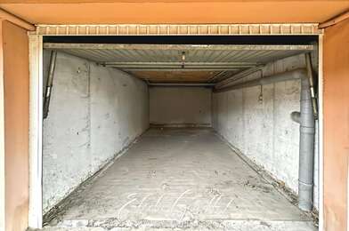 Garage  19990 €