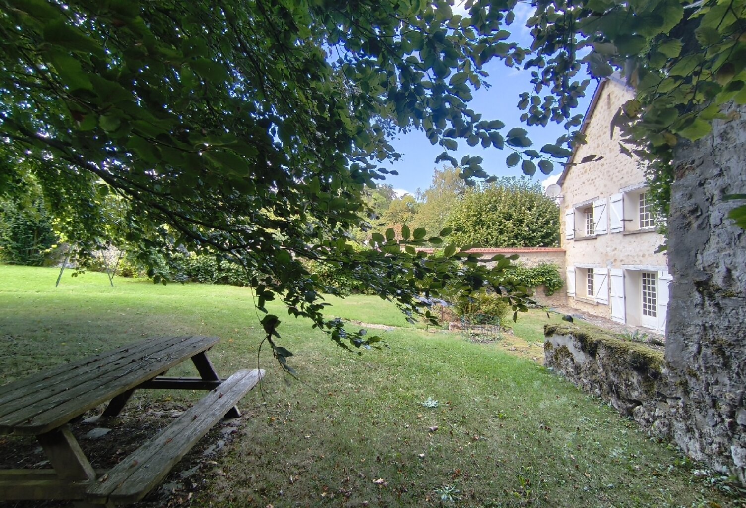 Vente maison 8 pièces 234 m² Vallangoujard (95810) — photo 1