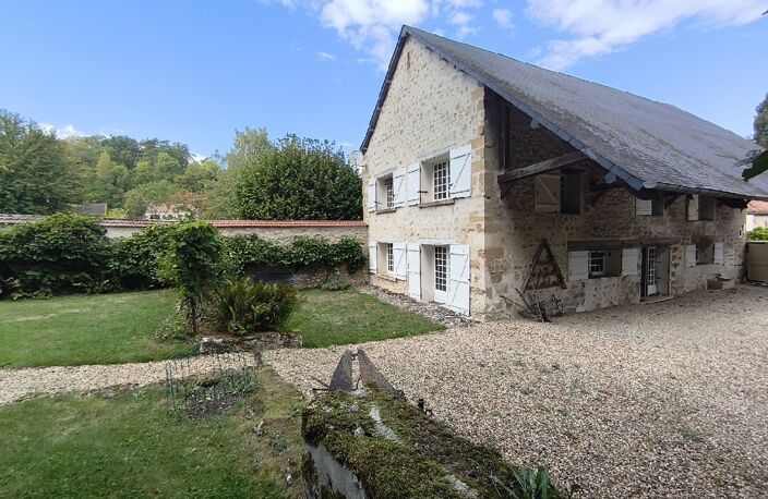 Vente maison 8 pièces 234 m² Vallangoujard (95810) — photo 2