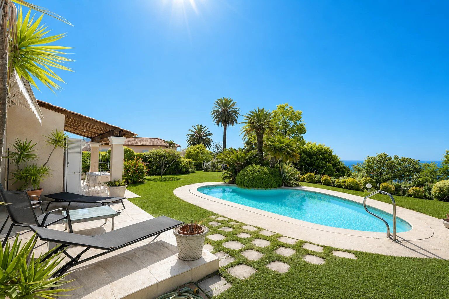 NICE PESSICART Villa 4-5 pièces avec vue Mer & Piscine