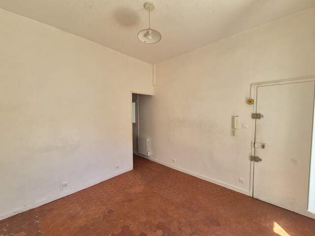 APPARTEMENTDE 18m²  EN  BAISSE DE PRIX !!! — photo du bien