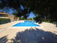 Appartement - rez-de-jardin -   2 chambres - terrasse  11m² — photo 3