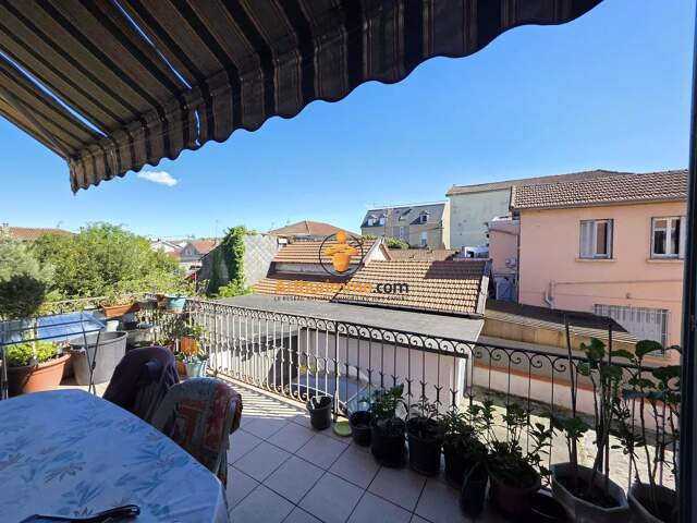 Bel appartement T3 de 80 m² — photo du bien