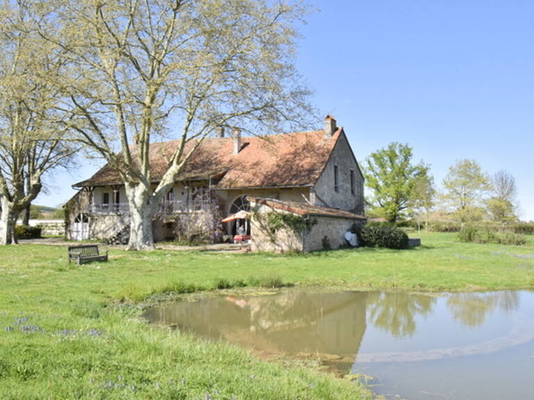 BELLE FERME DE CARACTERE 18ème  AVEC PLAN D’EAU — photo 1