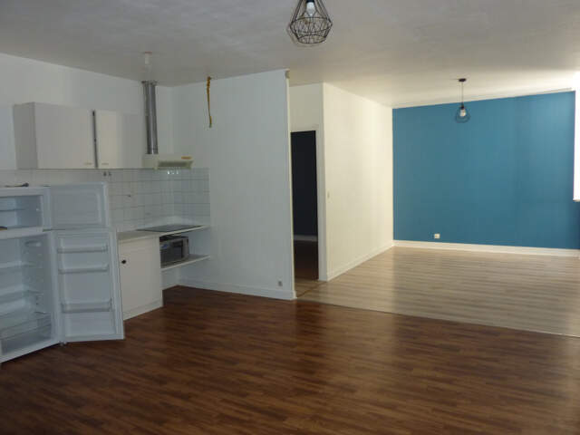 Appartement 2 pièces 54 m² à Montmorillon — photo du bien