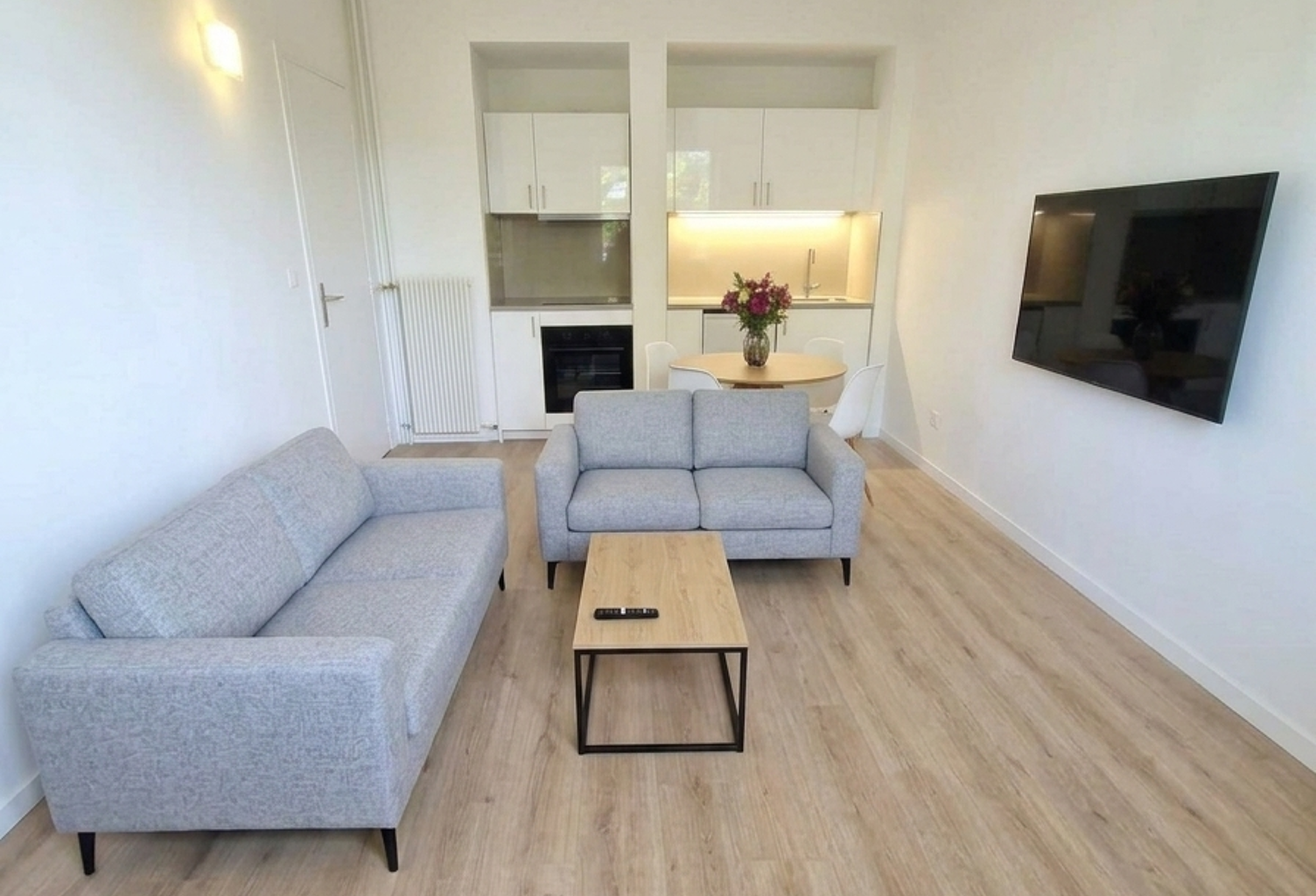 Bel appartement 2 Pièces rénové — photo 1