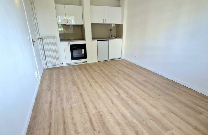 Bel appartement 2 Pièces rénové — photo 2