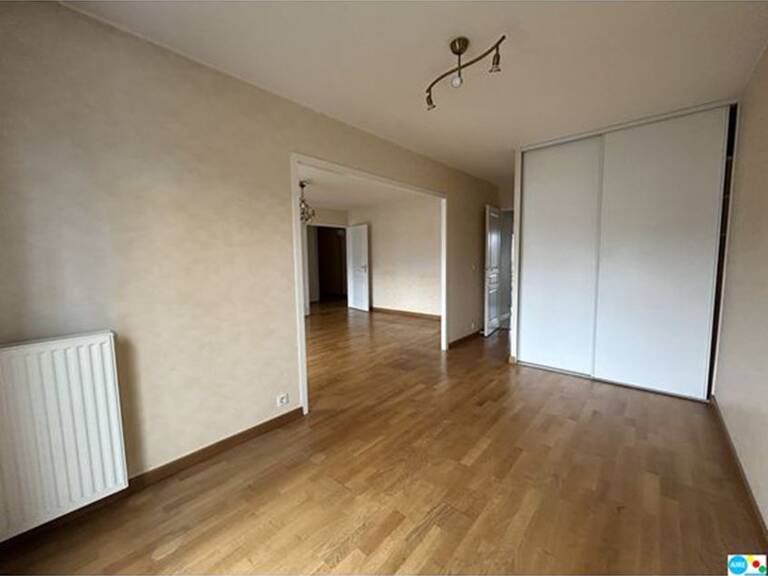 T5 - 93.56m ² — photo 1
