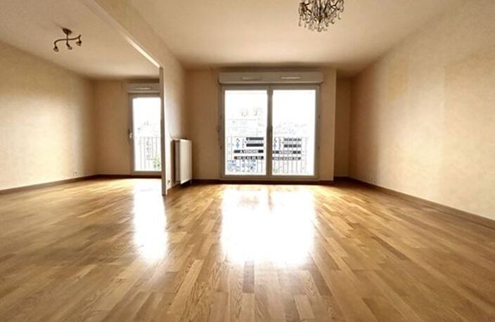 T5 - 93.56m ² — photo 3