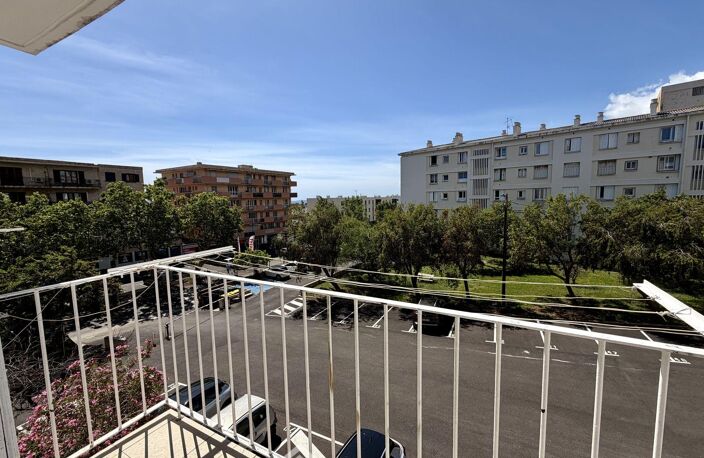 Appartement - 79m² - Bastia — photo 2