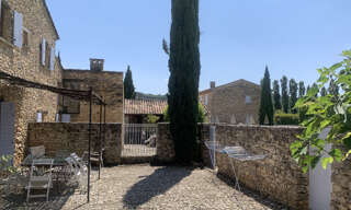 Maison 20 Pièces 520 m² à vendre à Rustrel (84400)