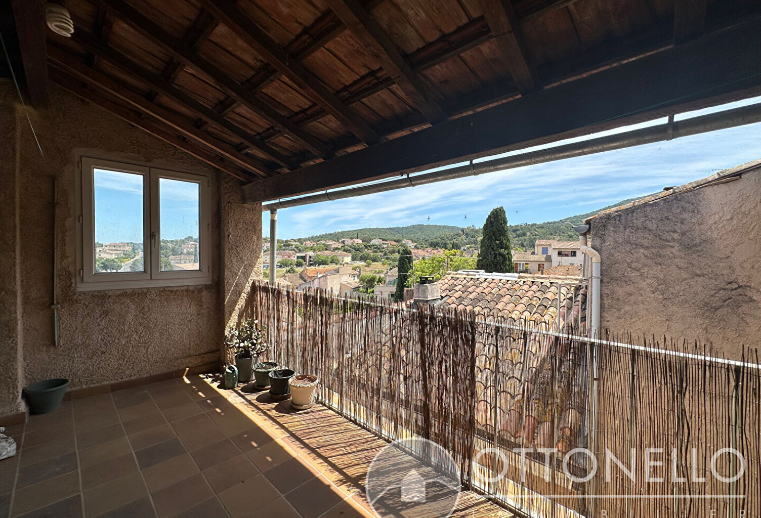 Maison Roquebrune Sur Argens 4 pièces 95,60 m2 avec terrasse et cave — photo 1