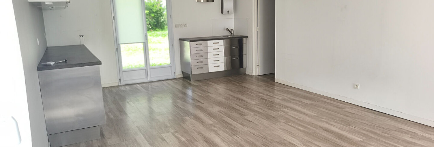 Maison  139 m² à vendre à Saint-Vivien (17220)