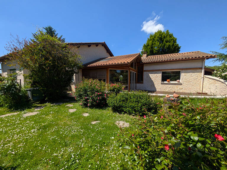 VILLA - Cour Et Buis  - 5 pièces - 167 m2 — photo 1