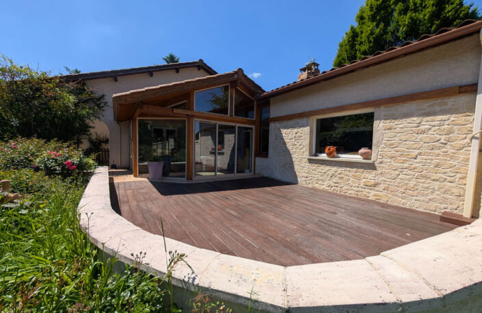 VILLA - Cour Et Buis  - 5 pièces - 167 m2 — photo 3