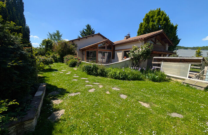 VILLA - Cour Et Buis  - 5 pièces - 167 m2 — photo 4