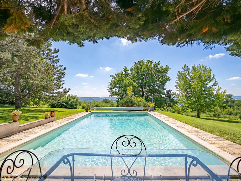 Secteur Le Lédat, à 5 minutes de Villeneuve-sur-Lot, en plein coeur du Lot-et-Garonne et proche de toutes les commodités, venez découvrir cette superbe maison d'architecte d'environ 137m² avec piscine, implantée sur un terrain de 5 000 m². Elle vous sédui — photo 1