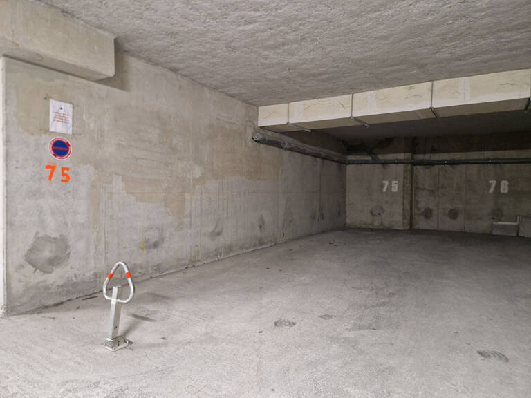 Parking / box Marseille — photo 1