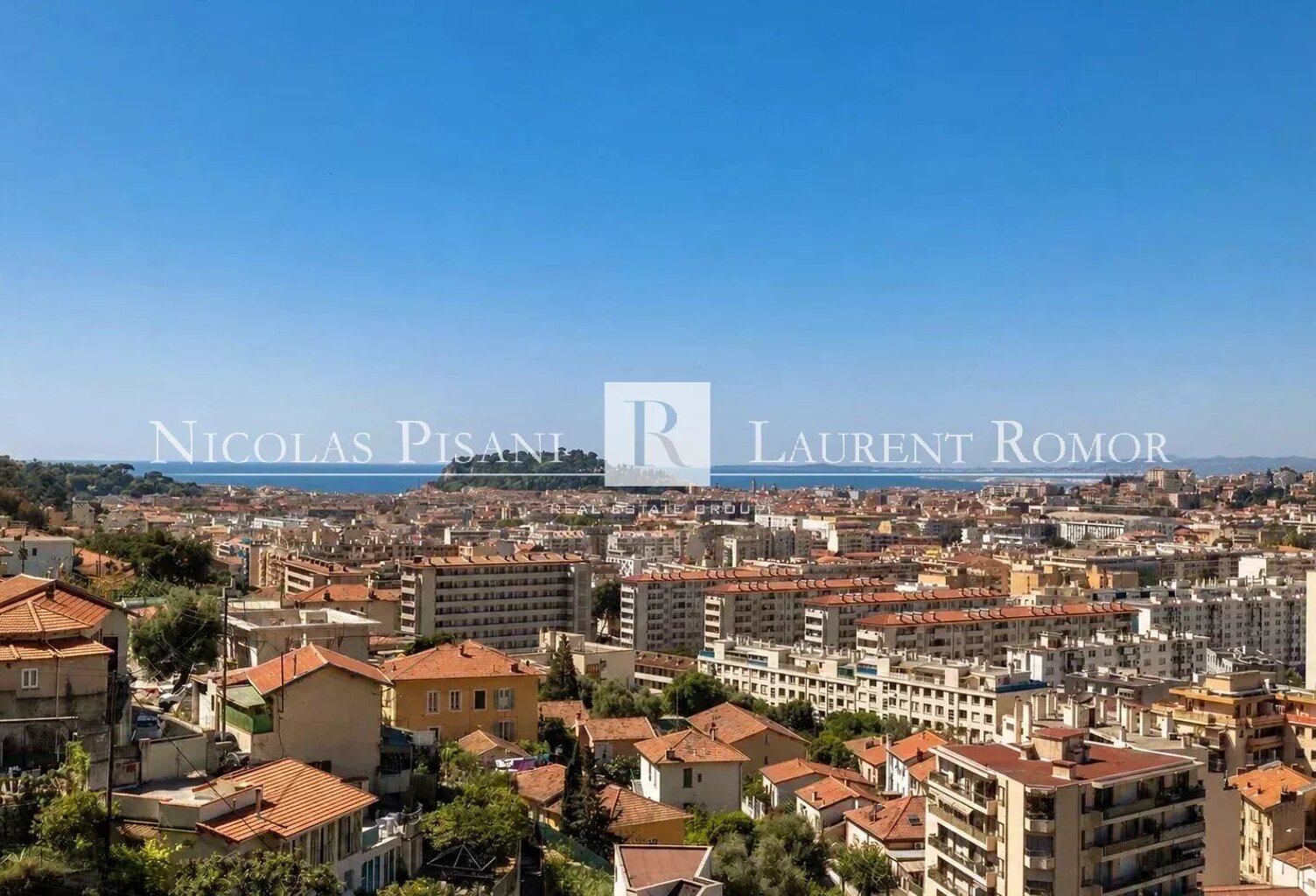 EXCLUSIVITÉ - NICE - Sur les hauteurs de Nice - APPARTEMENT Rez — photo 1